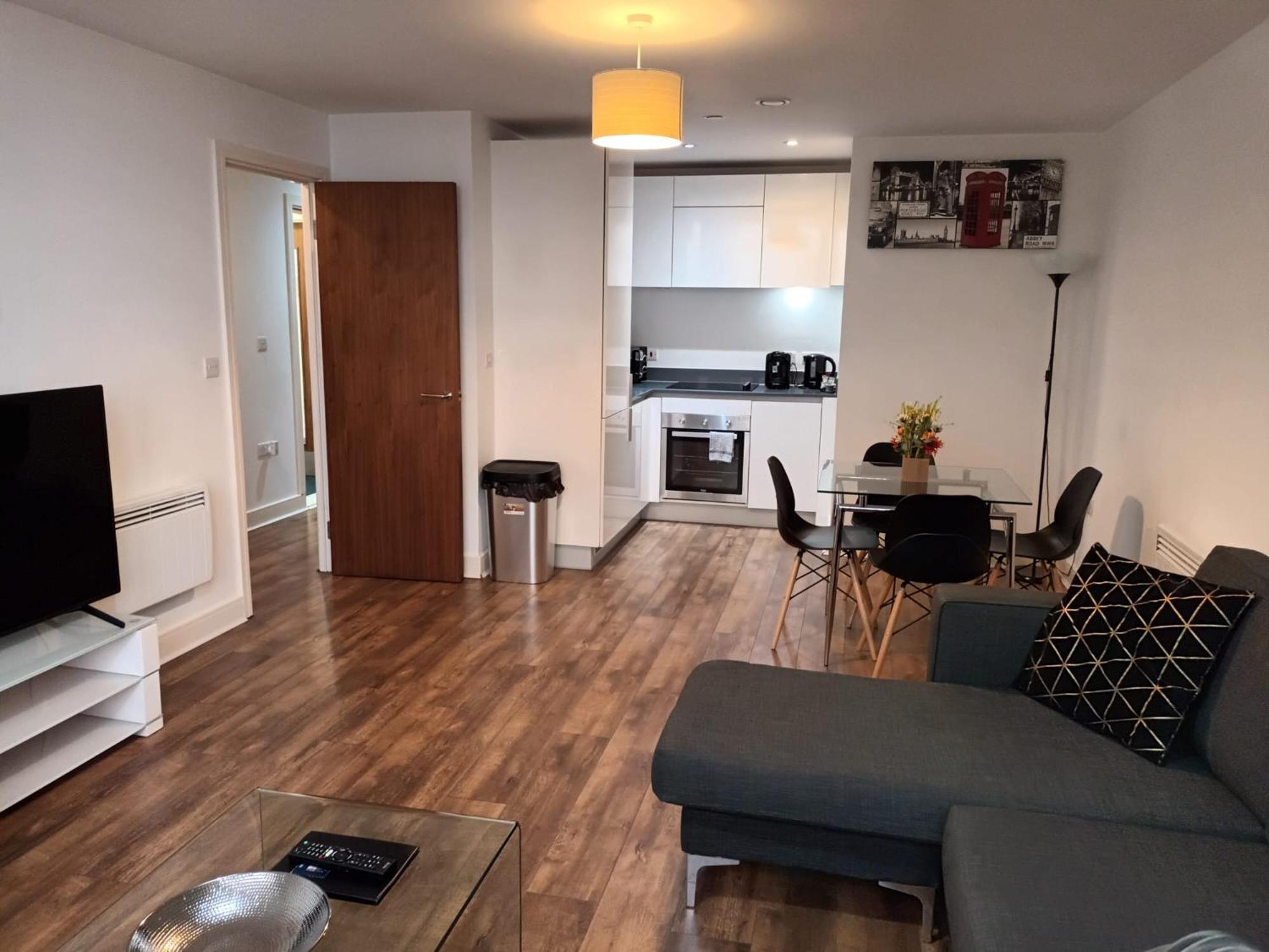 Central Birmingham Apartment - Broad Street Bagian luar foto